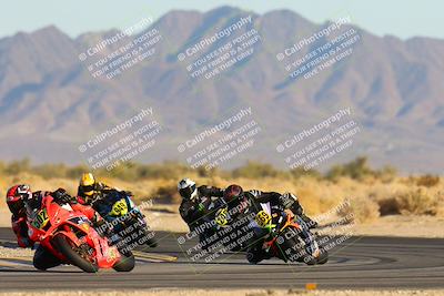 media/Jan-11-2025-CVMA (Sat) [[ddeb3f563a]]/Race 13-Amateur Supersport Open/